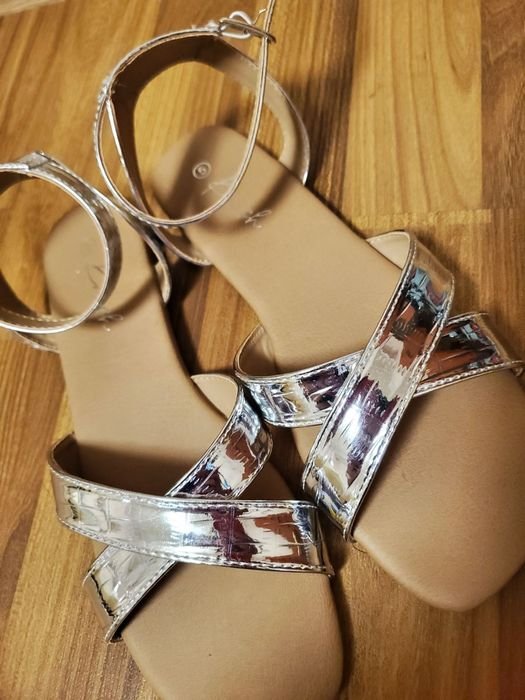 Женские Krush Босоножки Бежевые 38