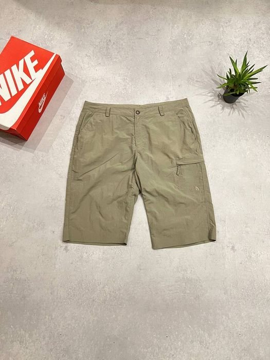 Damen The North Face Shorts Beige 38