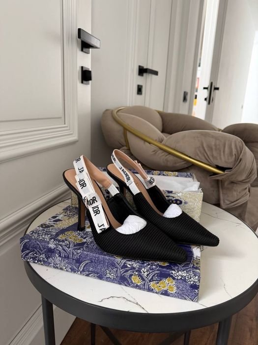 Women Heels Black 37