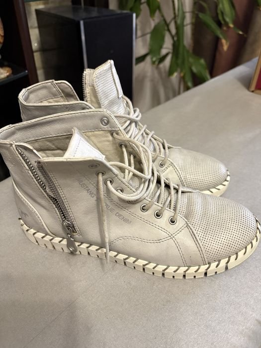 Женские Mustang Ботинки Серый Кожа 36