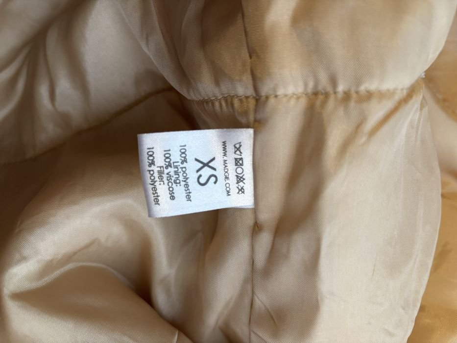 Women Lightweight Beige Puffer Jacket 34