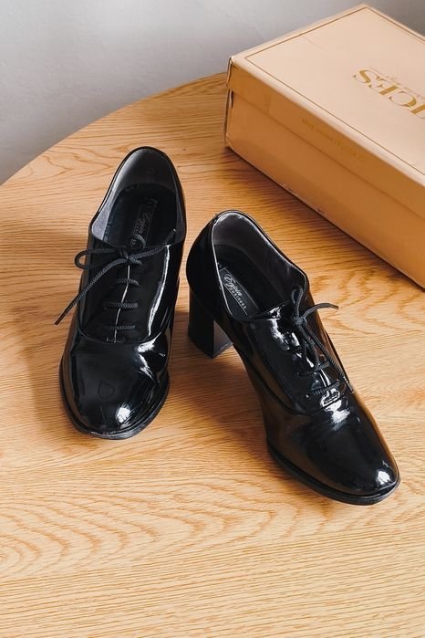 Damen High Heels Schwarz Kunstleder 40