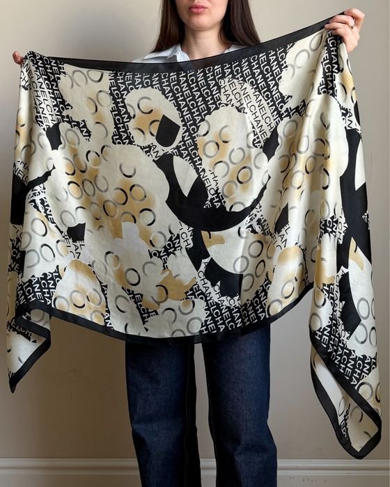 Unisex Chanel Scarf Silk 173x65