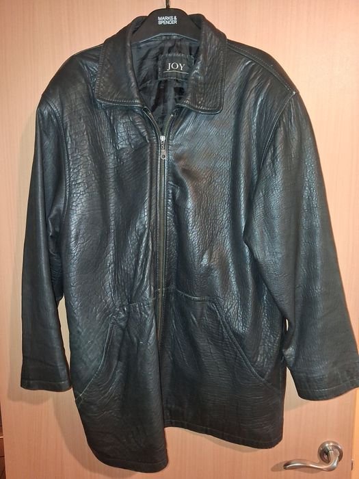 Женская Кожаная Куртка Чёрная 40