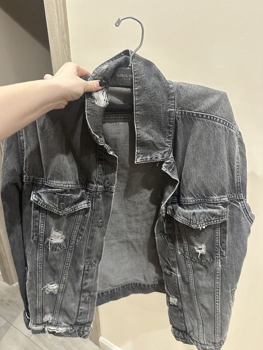 Женская Pepe Jeans Куртка Серая