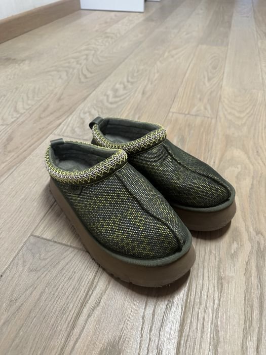 Damen UGG Maxi Tasman Hausschuhe Olive Textil 40
