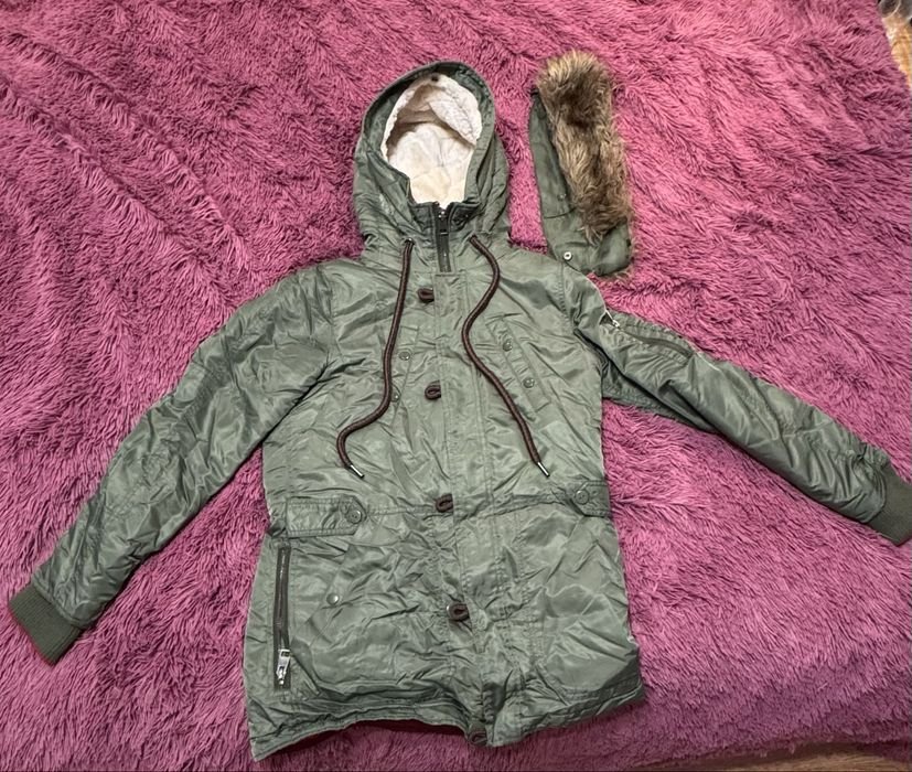 Damen Reserved Parka Grün 36