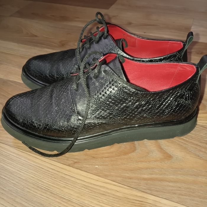 Женские Лоферы Чёрные Кожа 38