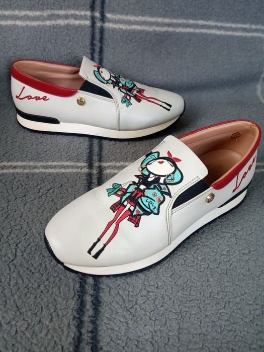 Damen Love Moschino Slipper Leder 37.5