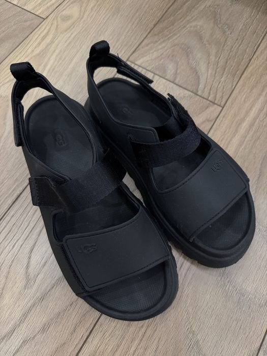 Damen UGG Sandalen Schwarz 38