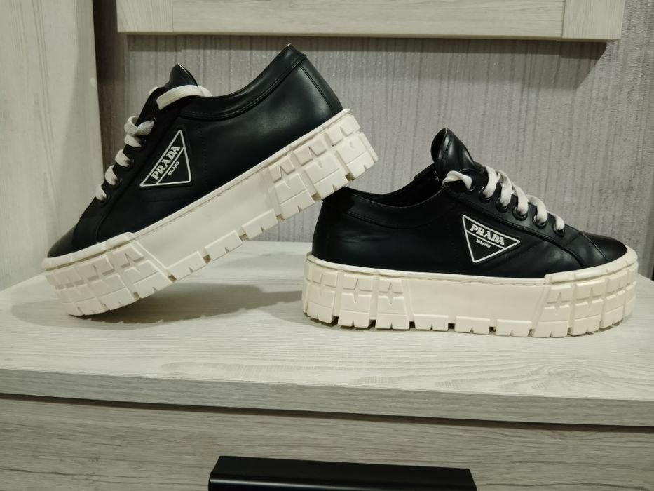 Donna Prada Mocassini Pelle 37