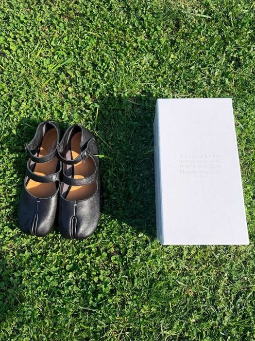 Женские Maison Margiela Туфли Чёрные Кожа 40