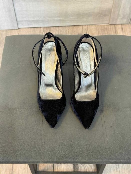 Donna Oscar de la Renta Tacchi Blu Navy Pelle 38