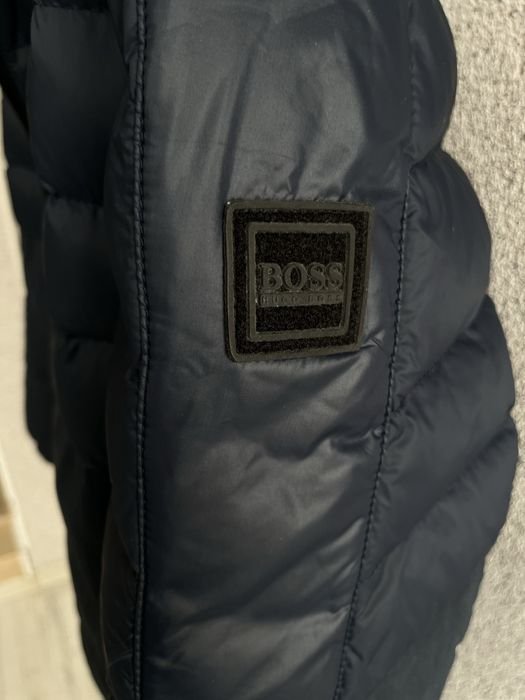 Мужской Hugo Boss Куртка Серый