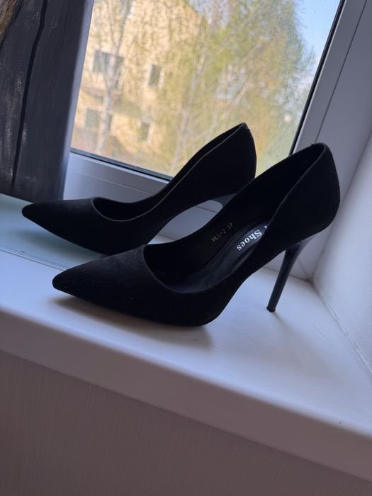 Damen High Heels Schwarz Wildleder 36