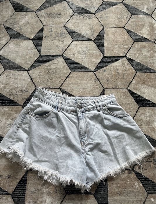 Women Shorts Navy 38