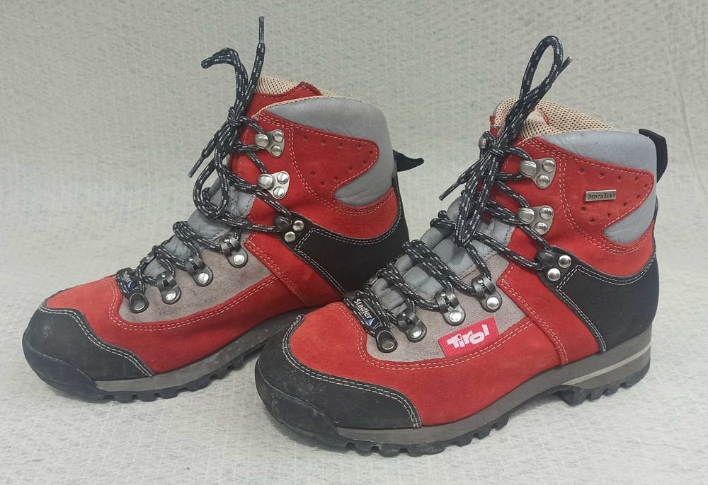 Men Tirol Boots Red Suede 37