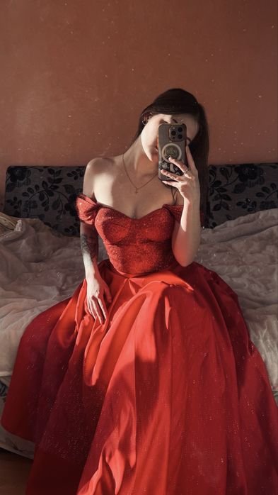 Damen Kleid Rot Satin 36