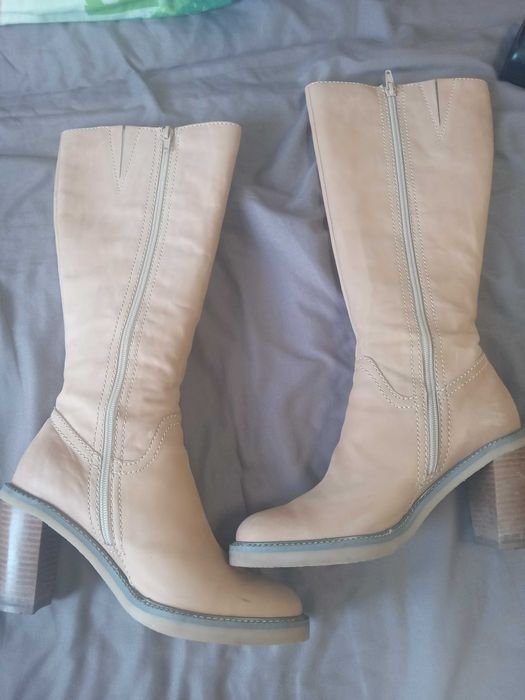 Women Sergio Rossi Boots Beige Leather 35
