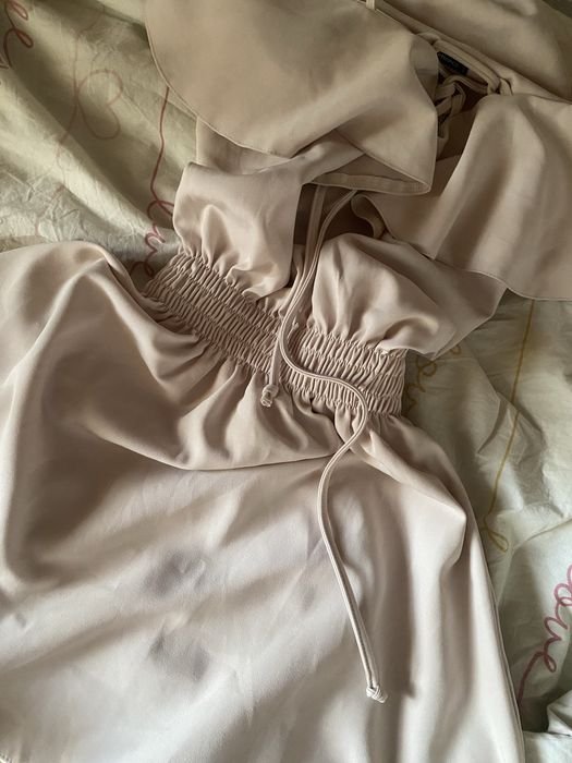 Donna Abito Beige  