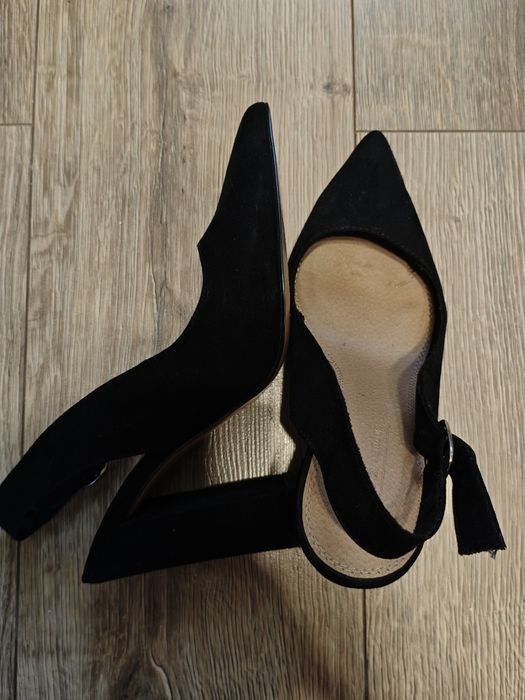 Women Heels Black Faux Leather 39