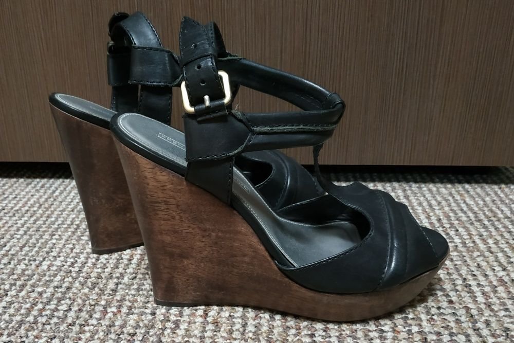 Женские Clarks Туфли Черные Кожа 37