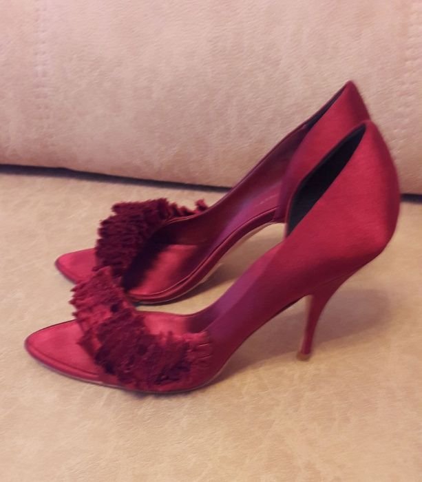 Karen Millen Босоножки 39