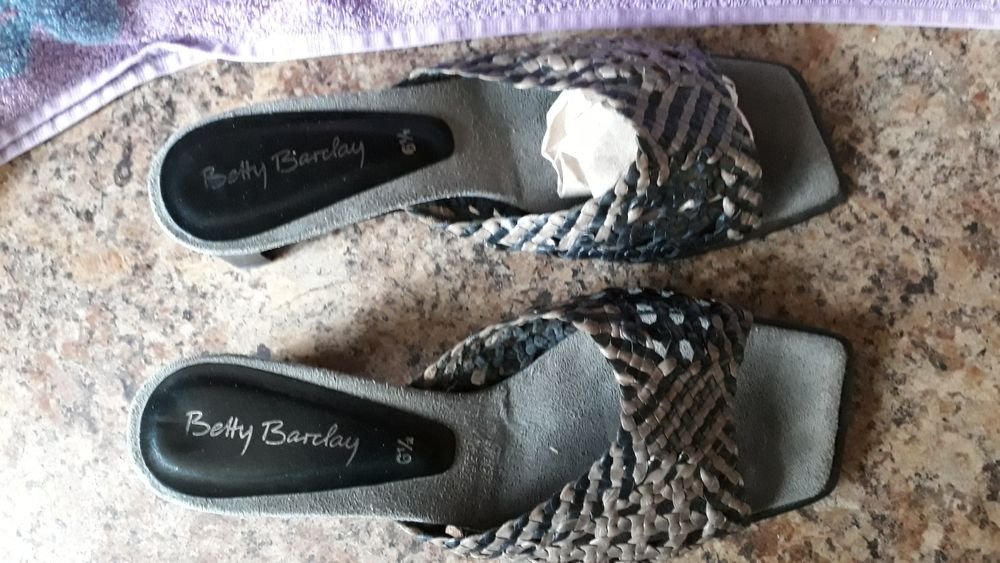 Женские Betty Barclay Сандалии Різнокольоровий