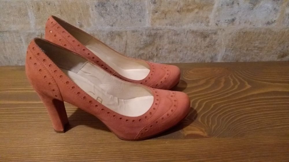 Женские Unisa Туфли Персиковый Замш 37