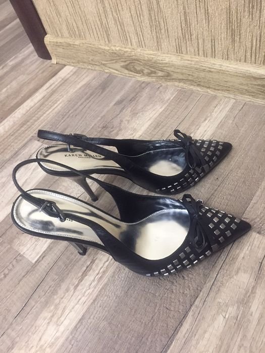 Karen Millen Босоножки 38