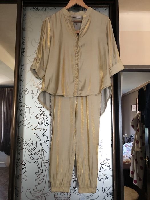 Damen Rinascimento Anzug Beige Naturstoff S-M-38