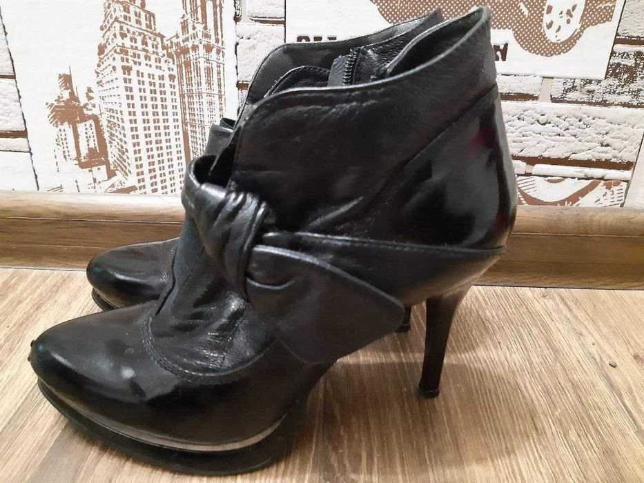 Женские Studio Sico Ботильоны Чёрные Лакированные