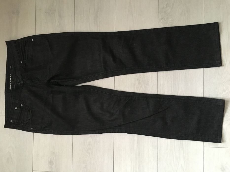 Женские Miss Sixty Джинсы