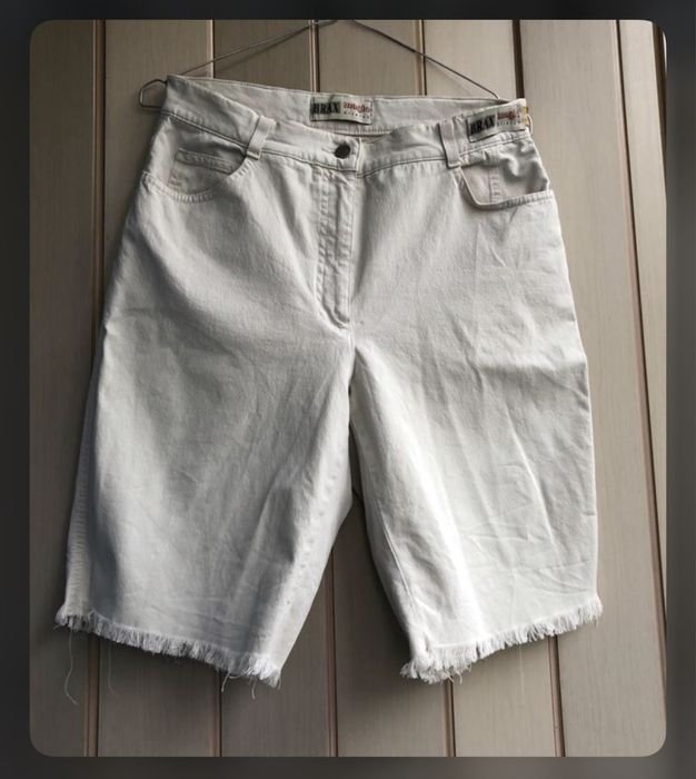 Женские Brax Шорты Молочный Л