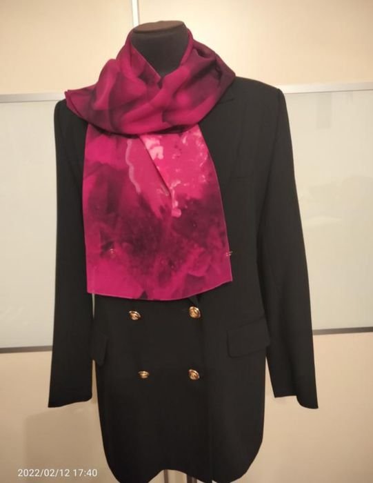 Шарф DKNY Италия шелк оригинал