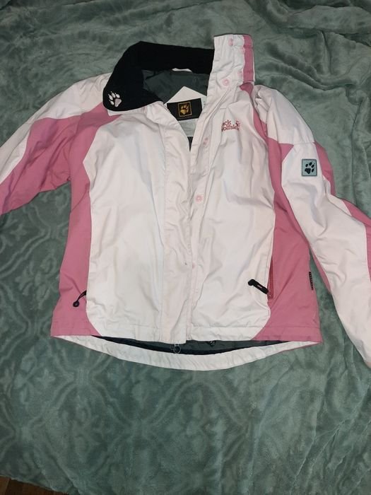 Женская Jack Wolfskin Куртка