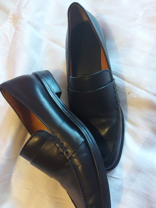 Женские COS Лоферы Чёрные Кожа