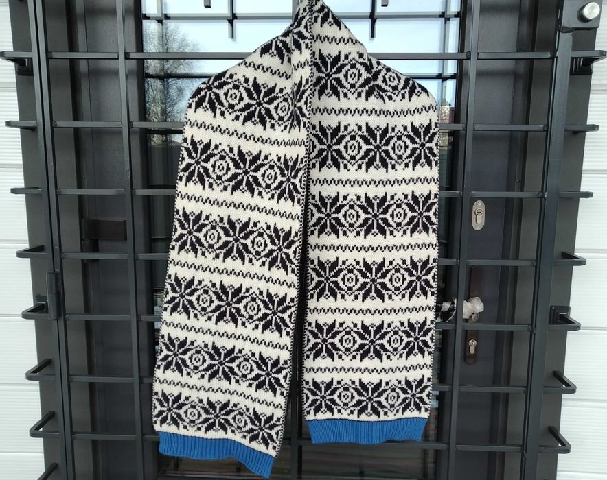 Unisex Scarf Dark Blue Black White