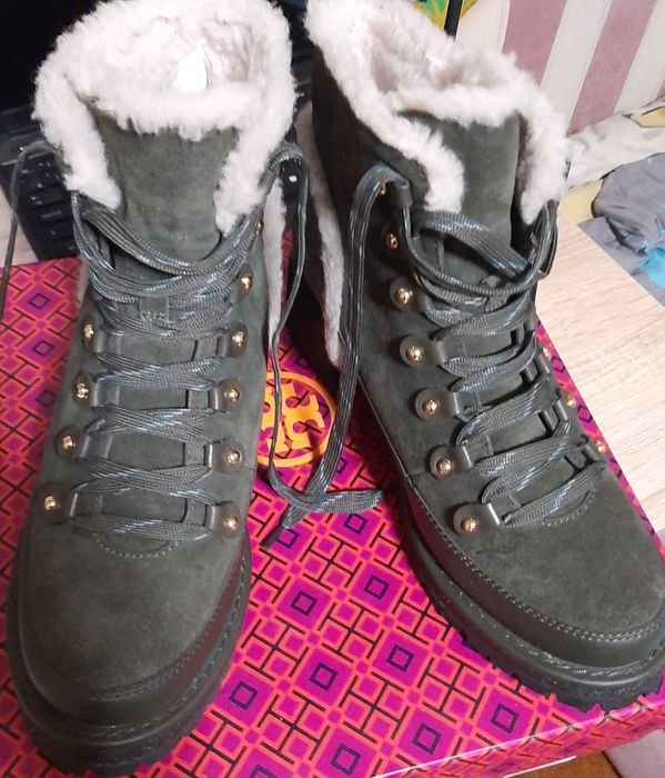 Женские Tory Burch Ботинки Зелёный Кожа 38