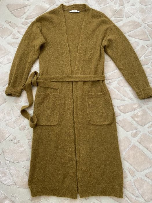 Женский Gestuz Свитер Горчичный 32