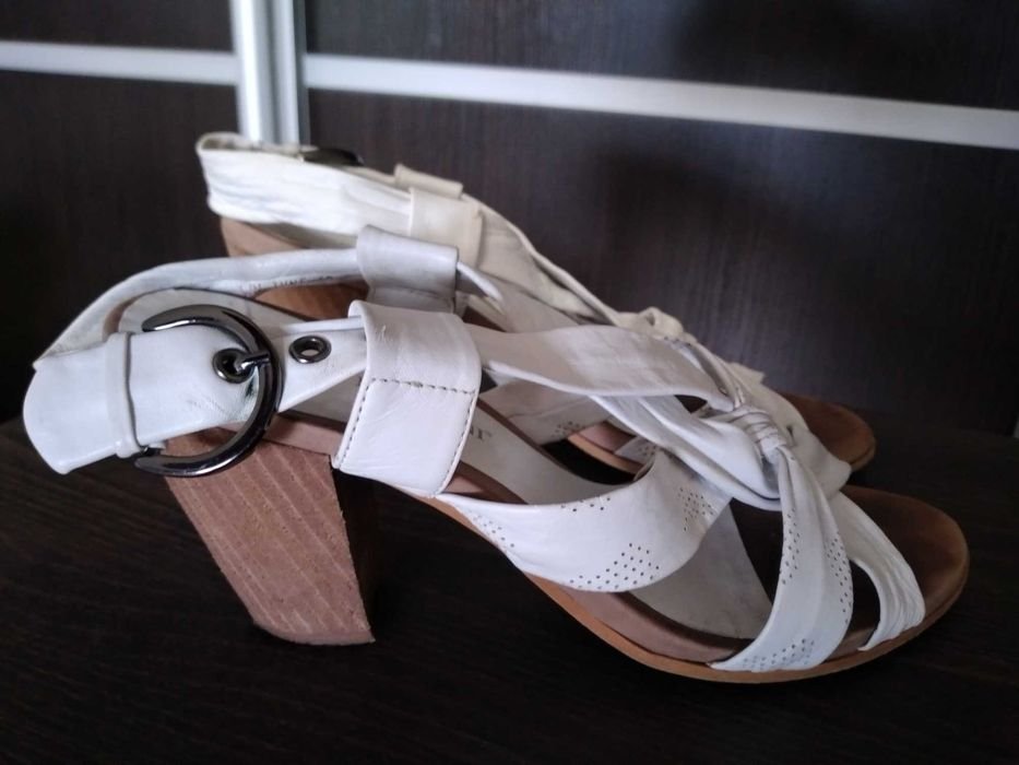 Women Carlo Pazolini Heels White Leather 40