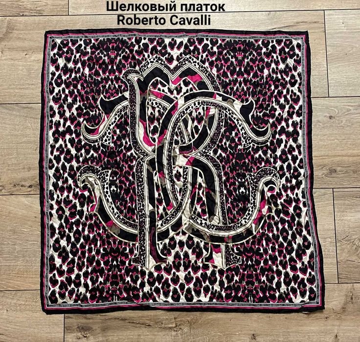 Unisexe Roberto Cavalli Écharpe Soie 87x83cm