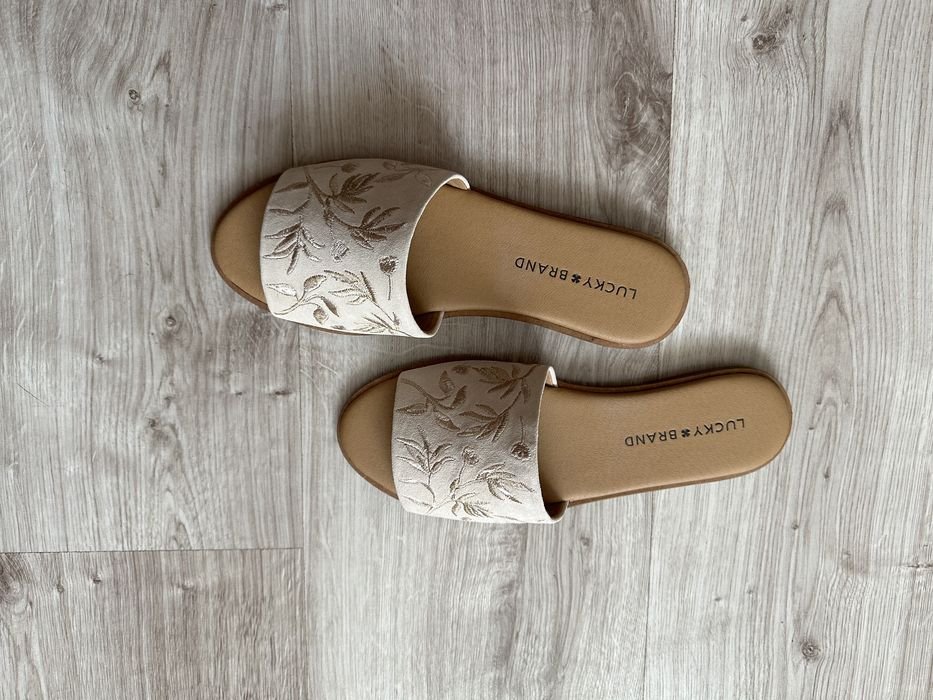 Damen Lucky Brand Sandalen Beige Wildleder 35.5