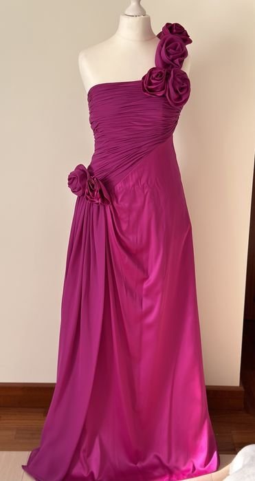 Женское Louis Feraud Платье Шифон 36