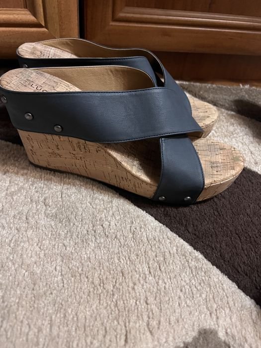 Женские Босоножки Синие Натуральная Шкіра 39