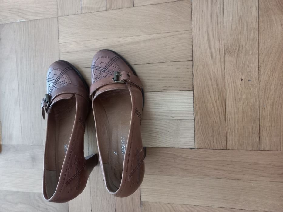 Женские Daniel Hechter Туфли Коричневый Кожа 37