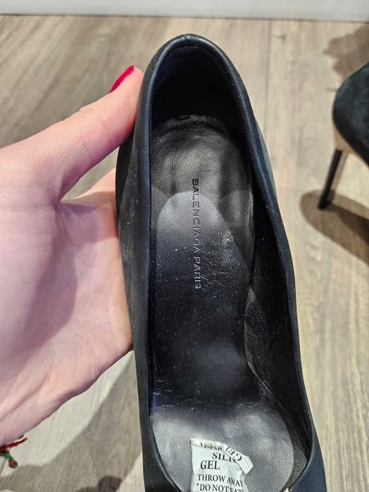 Женские Balenciaga Туфли Чёрные 38