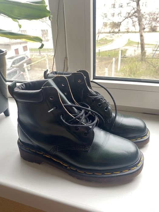 Men Dr. Martens Boots Green 38