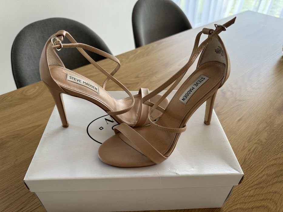Женские Steve Madden Босоножки Натуральный Другой