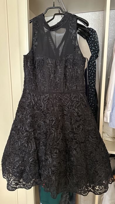 Женское Karen Millen Платье Чёрное